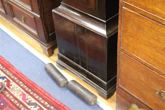 A George III oak longcase clock, Robt Alexander, Leith, H.225cm